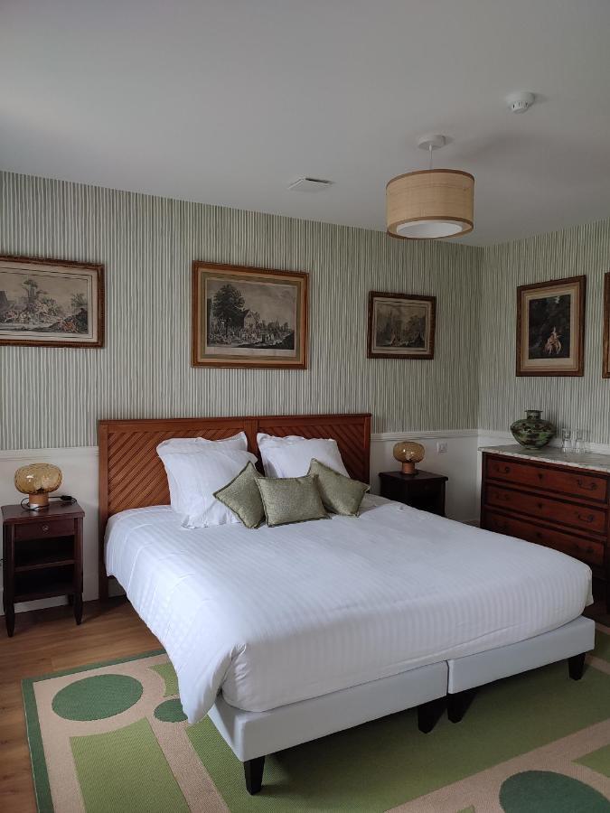 Bed and Breakfast Manoir De Daubeuf Экстерьер фото